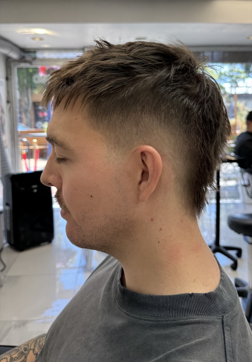 Textured crop with taper